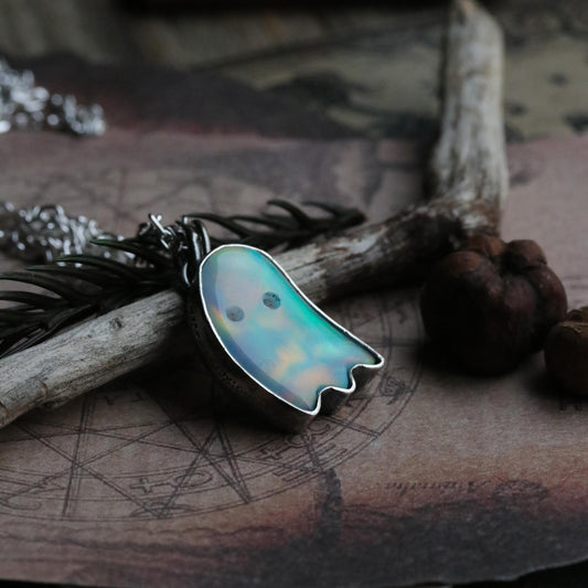 Aurora - Ghost pendant